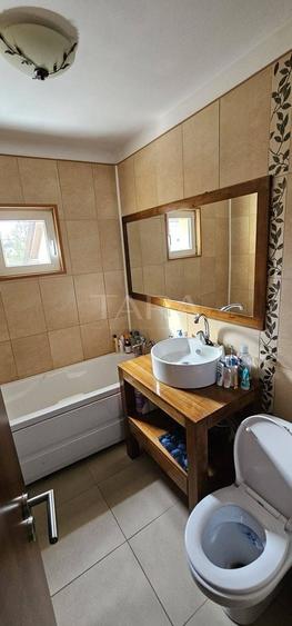 Apartament cu 2 camere decomandat, mobilat în Zorilor