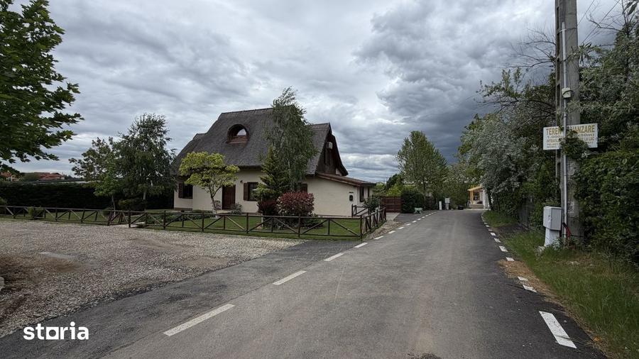 Casă cu 5 camere cu Teren 500 Mp în Balotești