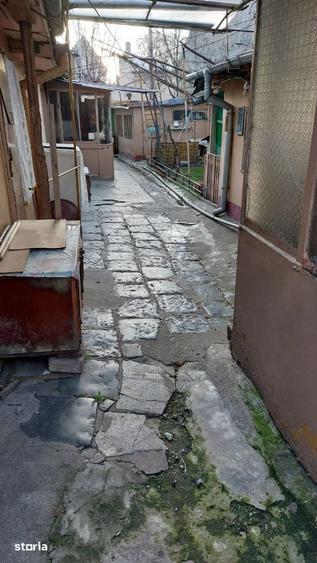 Casă cu 3 camere cu Teren 390 Mp în Gării