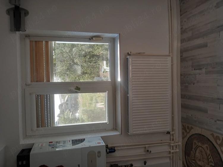 Apartament cu 2 camere nedecomandat în Central