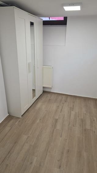 Casă cu Teren 230 Mp în Central
