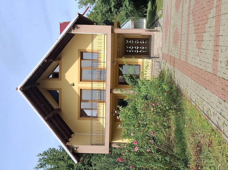 Casă cu Teren 1700 Mp în Central