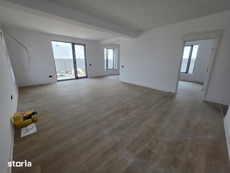 Casă cu 4 camere cu Teren 420 Mp în Centrul Civic