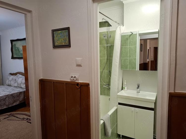 Apartament cu 3 camere decomandat în George Enescu