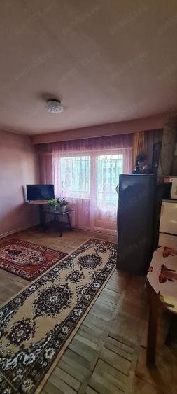 Apartament cu 3 camere decomandat în Titu Maiorescu