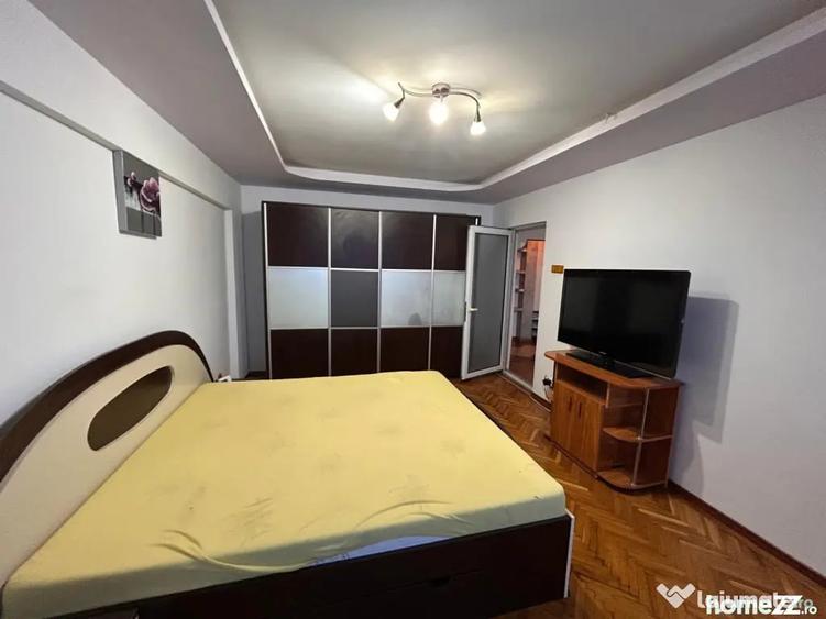 Apartament cu 2 camere decomandat în Plantelor