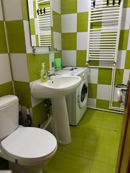 Apartament cu 2 camere decomandat în Stadion