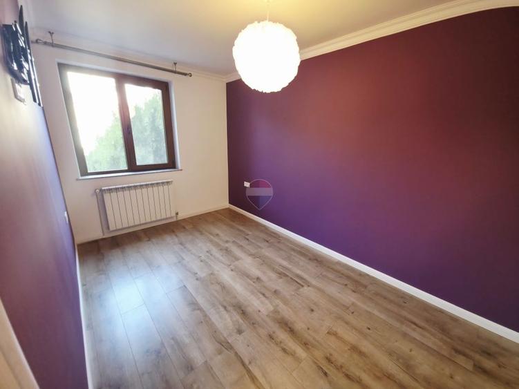 Apartament cu 2 camere decomandat, mobilat în Dărmănești