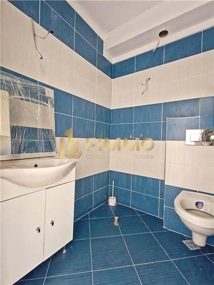 Apartament cu 3 camere decomandat în Ipotești