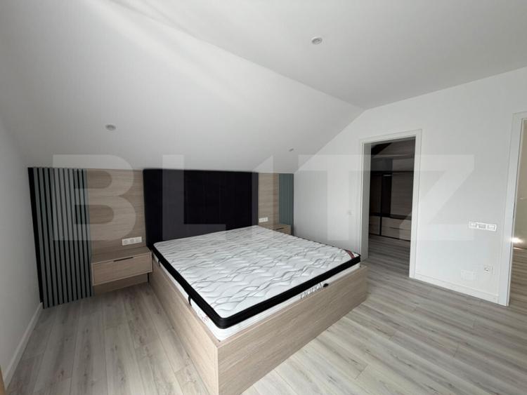 Casă cu 5 camere cu Teren 1875 Mp în Gilău