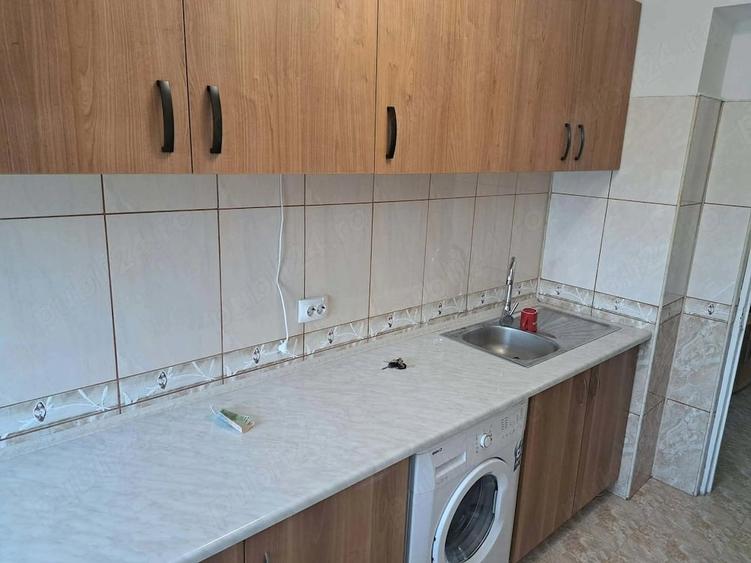 Garsonieră decomandată în Sebastian