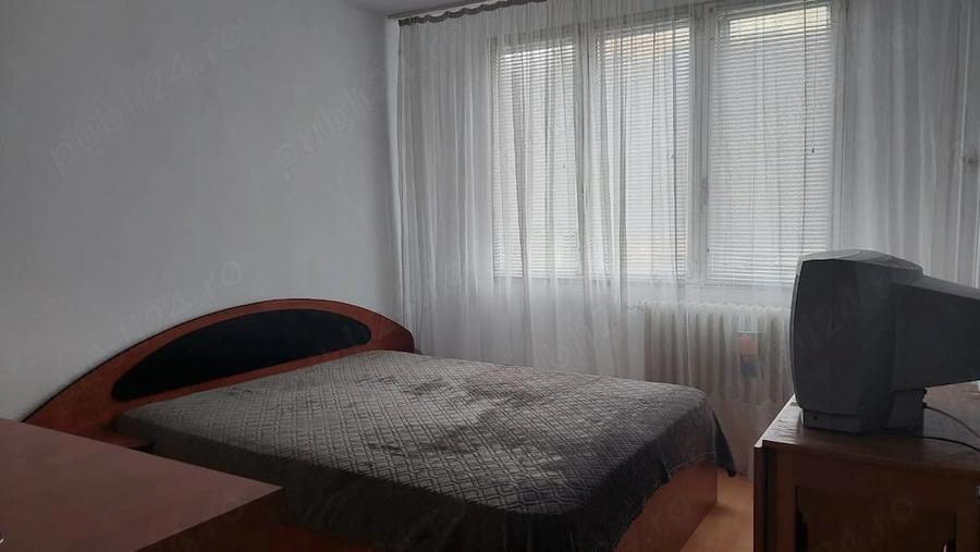 Apartament cu 2 camere decomandat în Drumul Taberei
