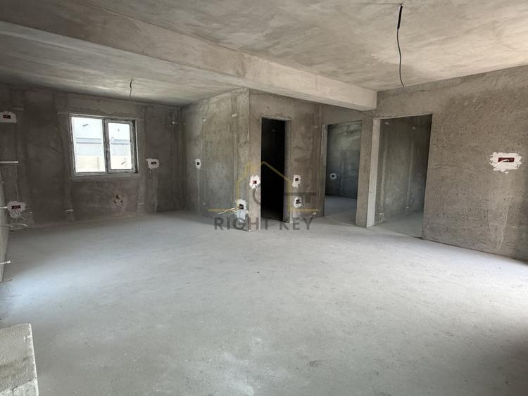 Duplex cu 3 camere cu Teren 250 Mp în Clinceni