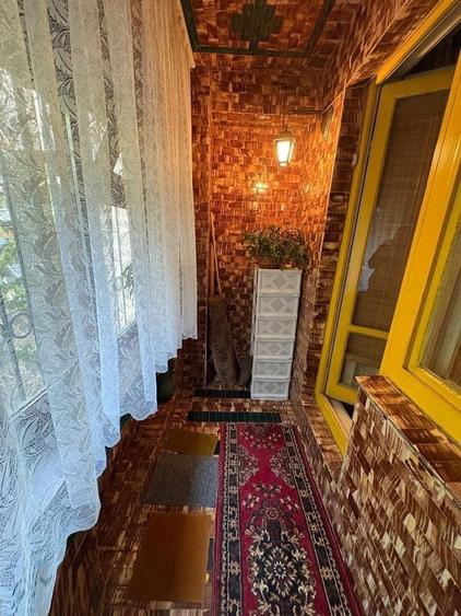 Apartament cu 3 camere, mobilat în Tineretului