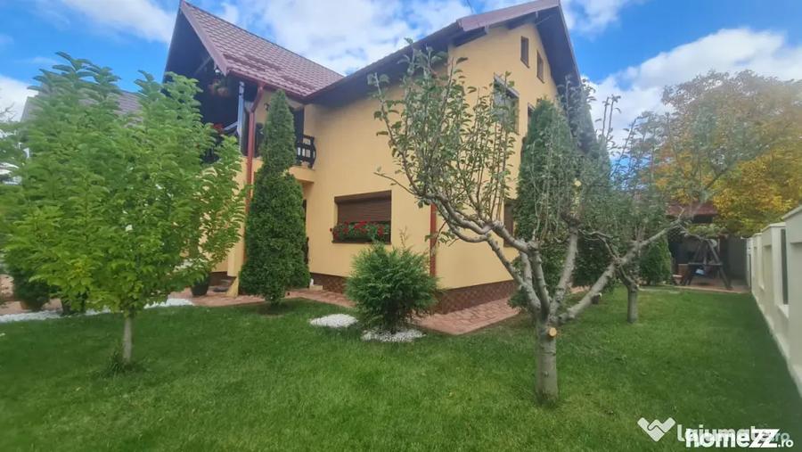 Casă cu 4 camere cu Canalizare în Valea Lupului