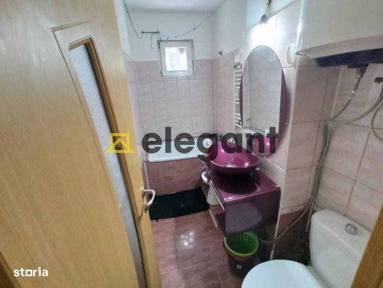 Apartament cu 3 camere semidecomandat, mobilat în Craiovița Nouă