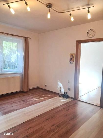 Apartament cu 2 camere nedecomandat în Vasile Aaron