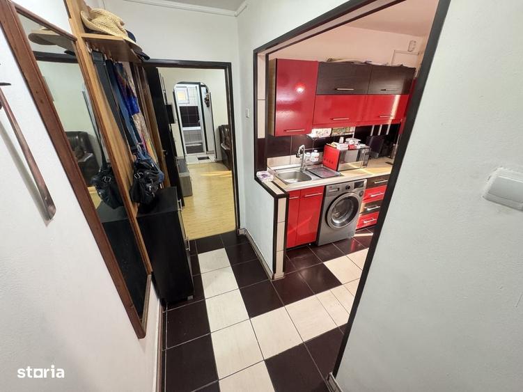Apartament cu 2 camere semidecomandat în Poarta 6
