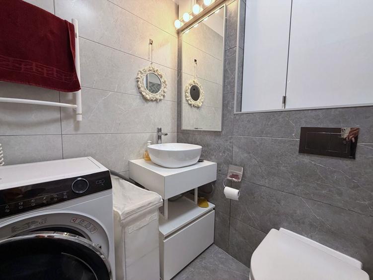 Apartament cu 5 camere, mobilat în Domenii