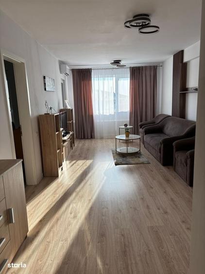 Apartament cu 2 camere decomandat în Central