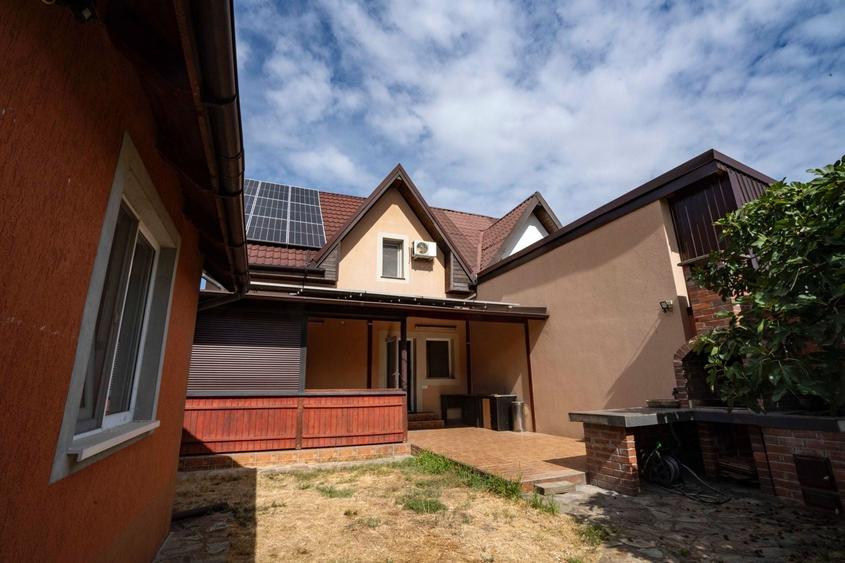 Casă individuală cu 3 camere cu Canalizare în Oncea