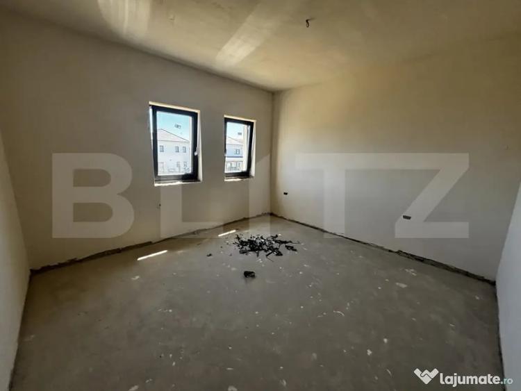 Casă cu 4 camere cu Teren 400 Mp în Central
