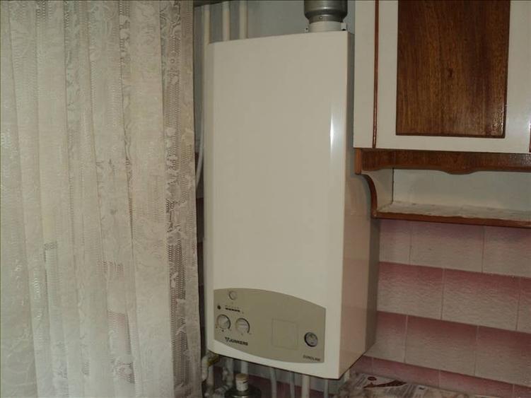 De inchiriat apartament cu doua camere in zona spitalul judetean Vrancea. - 15