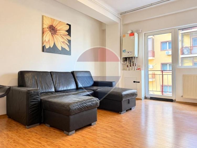 Apartament cu 2 camere semidecomandat, mobilat în Dudu