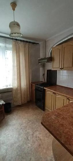 Garsonieră în Tei