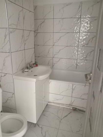 Apartament cu 2 camere decomandat în Mircea cel Bătrân