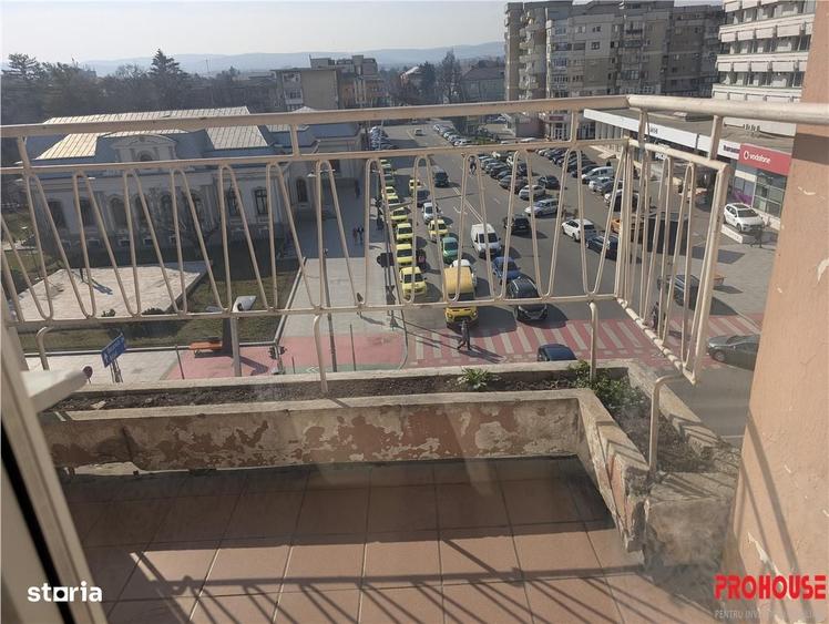 Apartament cu 2 camere nedecomandat în Ultracentral