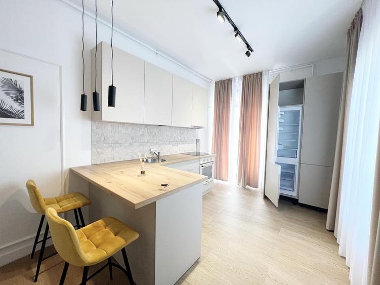 Apartament 3 camere tip duplex – Petrom City | Terasă spectaculoasă 60 mp | Parc - 1