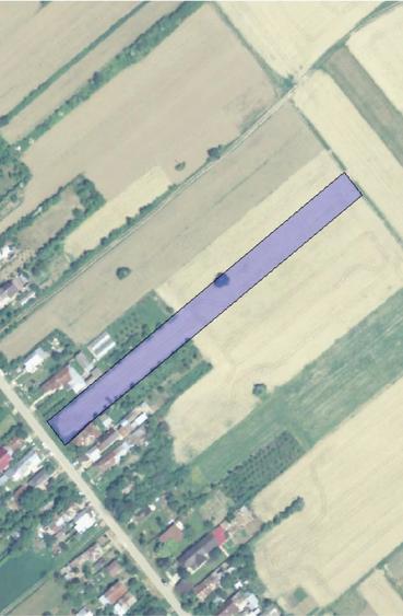 Teren de 4700 mp, în Cătunu
