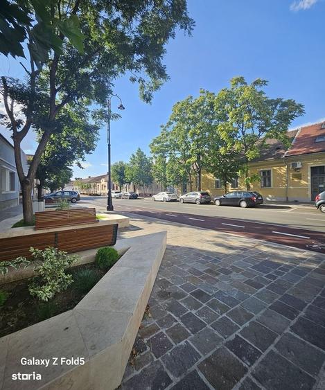 Spațiu comercial, de 36 mp, în Ultracentral