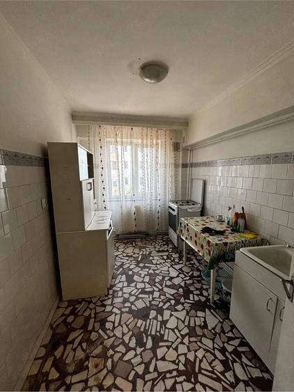 Apartament cu 3 camere decomandat în Ultracentral