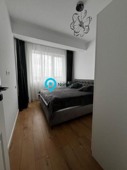 Apartament cu 3 camere semidecomandat, mobilat în Tunari