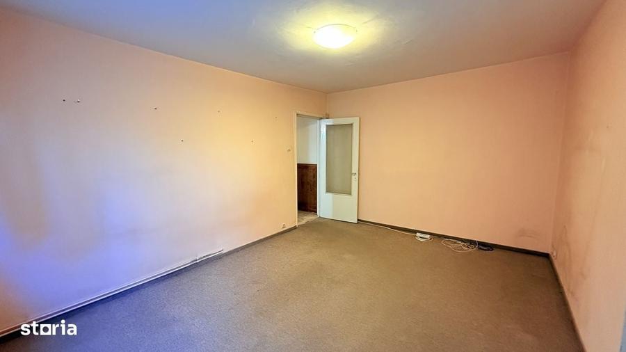 Vand apartament cu 2 camere in Cartierul Dambu - 4