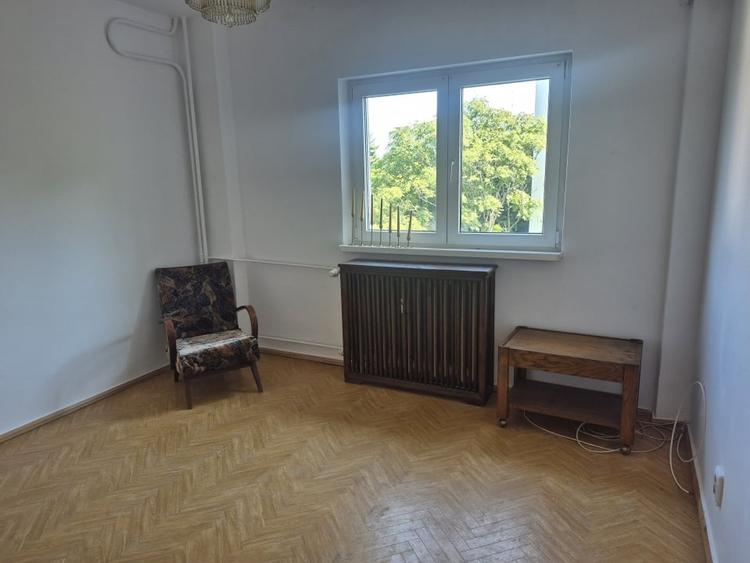 Apartament cu 2 camere semidecomandat în Turda