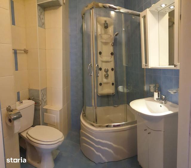 Apartament cu 2 camere decomandat în Centrul Civic