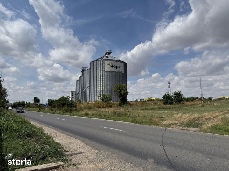 Spațiu comercial, de 820 mp, în Exterior Vest