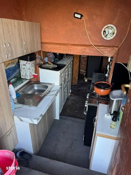Casă cu 4 camere cu Teren 1160 Mp în Podari