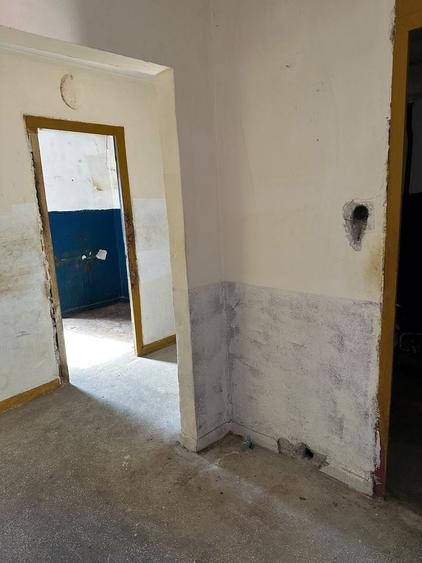 Apartament cu 3 camere decomandat în Ultracentral