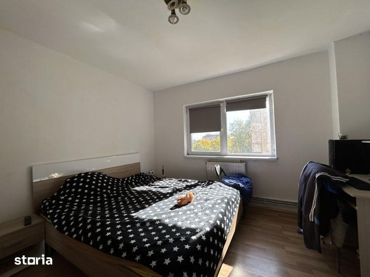 Apartament cu 4 camere decomandat în Steaua