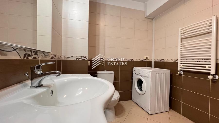 Apartament cu 3 camere decomandat, mobilat în Vitan