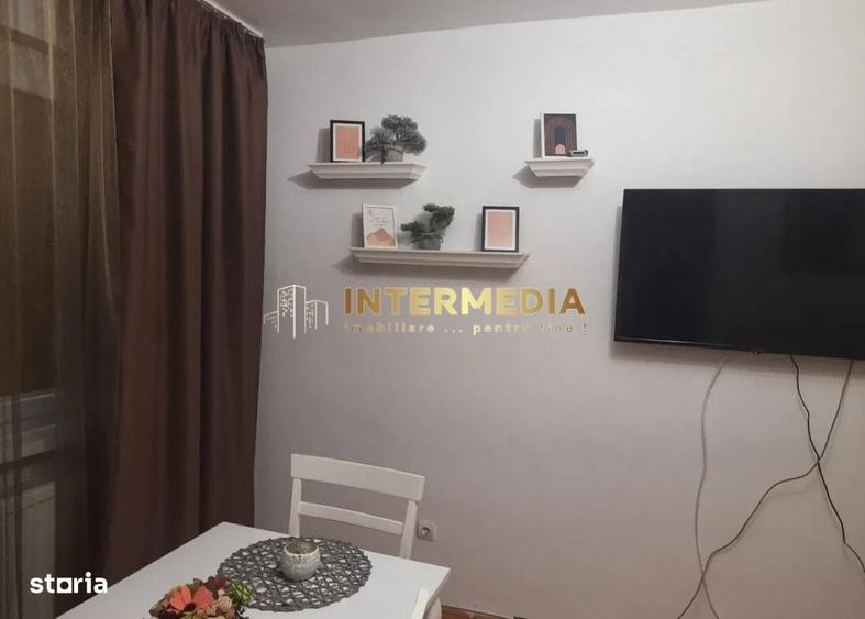 Apartament cu 2 camere în Cetate