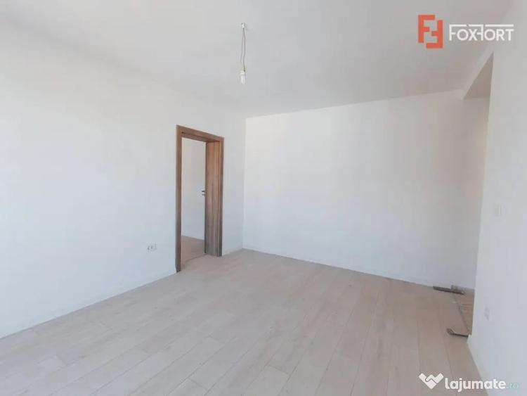Apartament cu 2 camere semidecomandat în Giroc