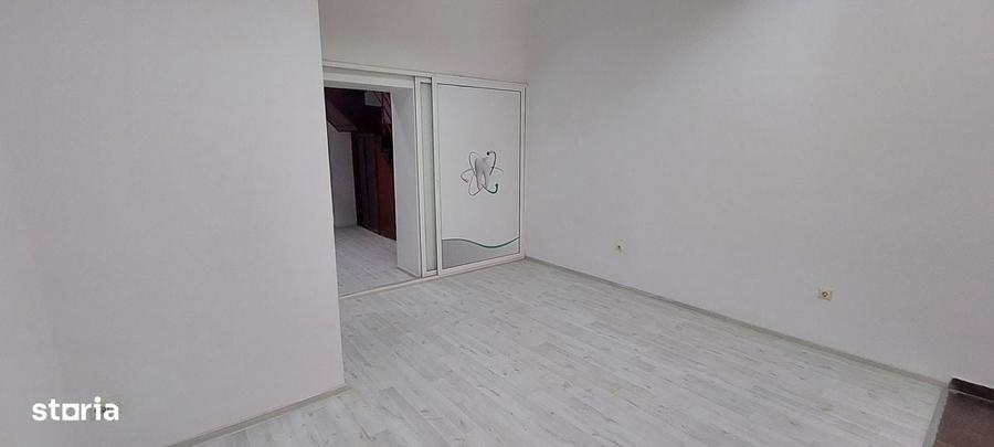 Spațiu comercial, de 157 mp, în Ultracentral