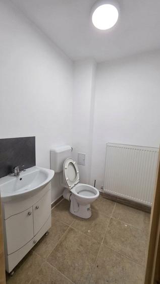 Casă cu 6 camere cu Garaj în Snagov