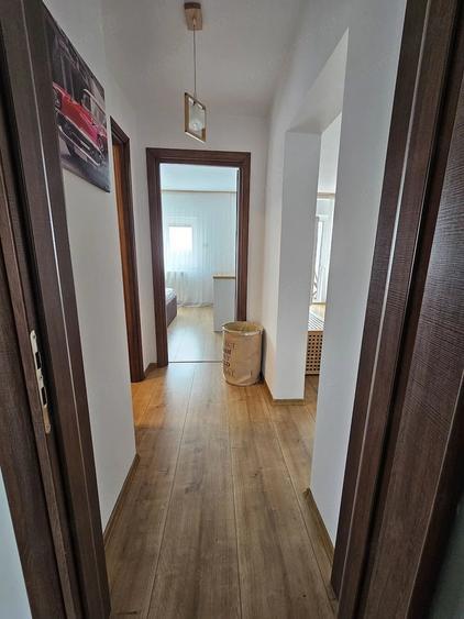 proximitate metrou , renovat + mobilat - 9