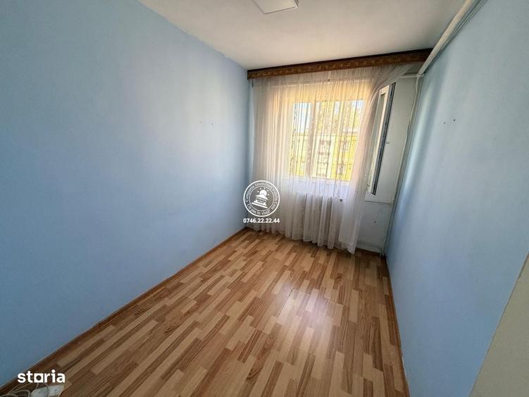 Apartament cu 3 camere în Alexandru cel Bun